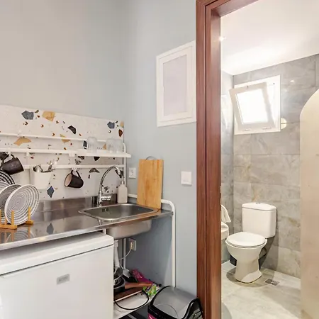 Theros Lux Apts. 2* Planos (Zakynthos)