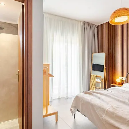 Theros Lux Apts. 2* Planos (Zakynthos)